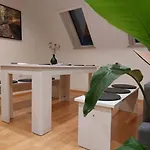 Rooftop Apartmens - Komfortable Neue Gemeinschaftsunterkunft Im Herzen Von - Raum 3 אולם