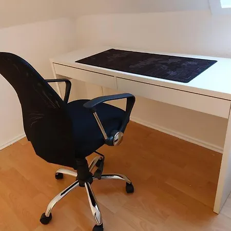 Rooftop Apartmens - Komfortable Neue Gemeinschaftsunterkunft Im Herzen Von - Raum 3 Appartamento